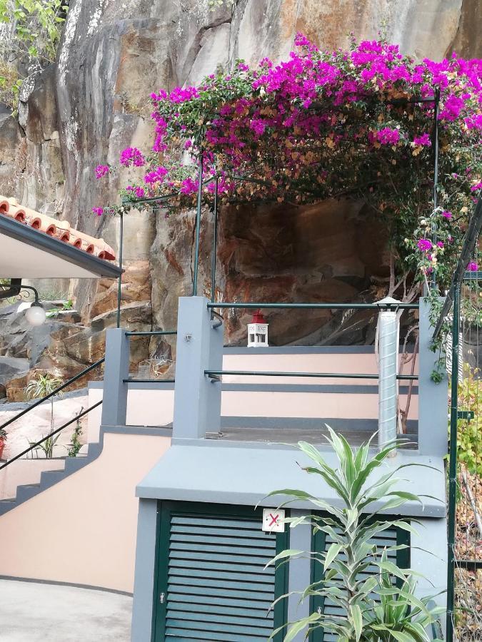 Albergue Fx Pena Funchal  Exterior foto