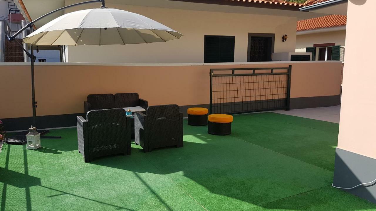 Albergue Fx Pena Funchal  Exterior foto